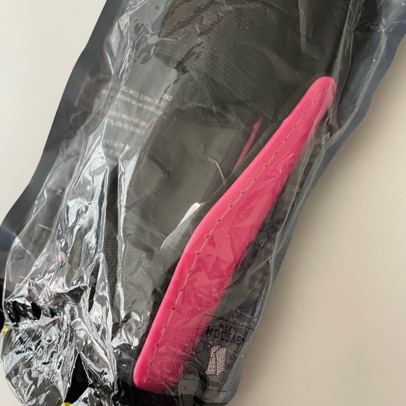 Adidas F50 Pro Youth Soccer Shin Guards - Black and Pink - Picture 2 of 3